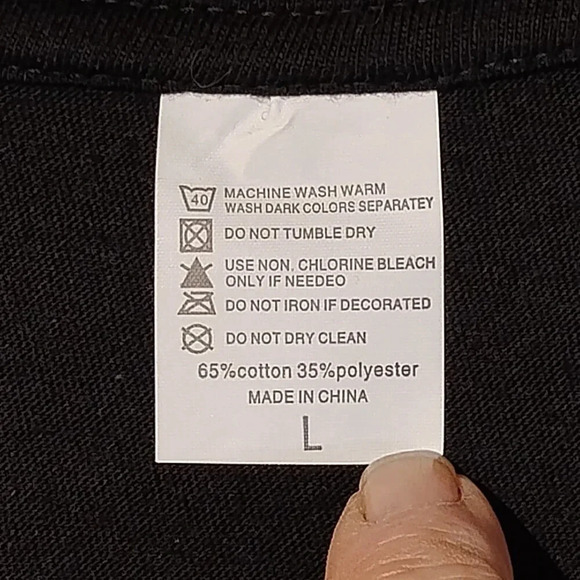 Women's Black Daisy Sleeveless Round Neck Tank Top in Size Large - Picture 3 of 8